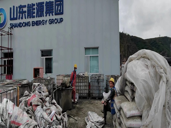 海勃湾厂房地面下沉注浆加固